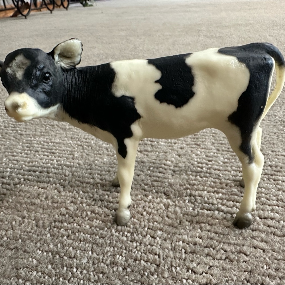 Breyer Black and Cream Calf Sculpture